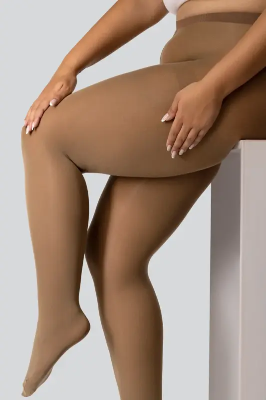 Šarene mat najlonke QUEEN SIZE MARGARET 50 DEN Mona